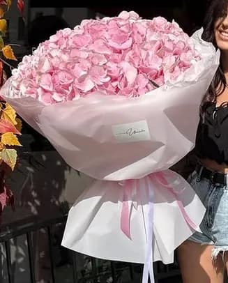 Powód do Uśmiechu – Kwiaty, Bukiety i Personalizowane Prezenty