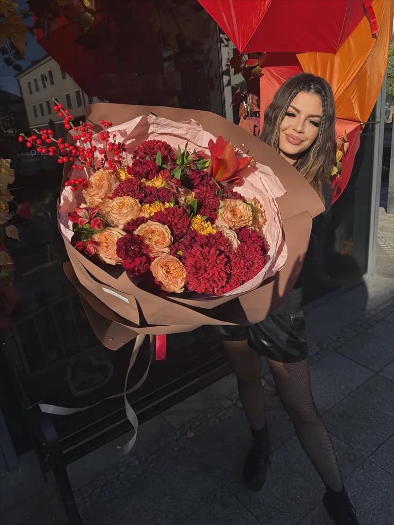 Powód do Uśmiechu – Kwiaty, Bukiety i Personalizowane Prezenty
