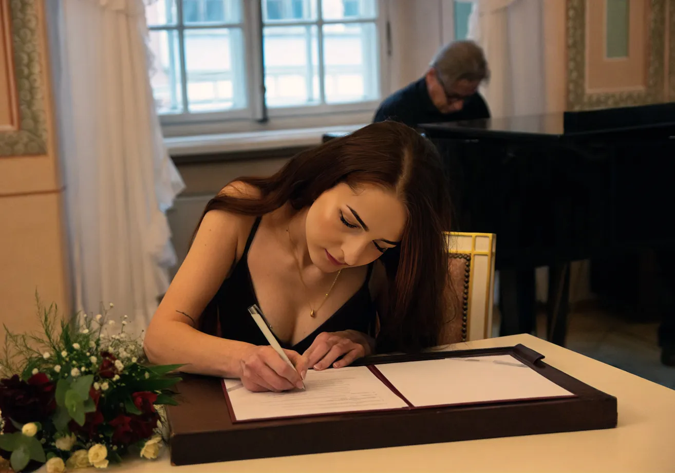 ŚLUBNE SESJE ZDJECIOWE