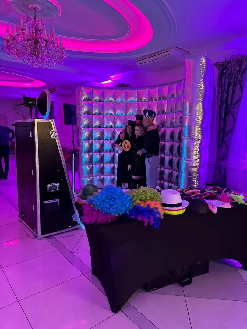 Santiago Events - Fotobudka 360 / Fotolustro