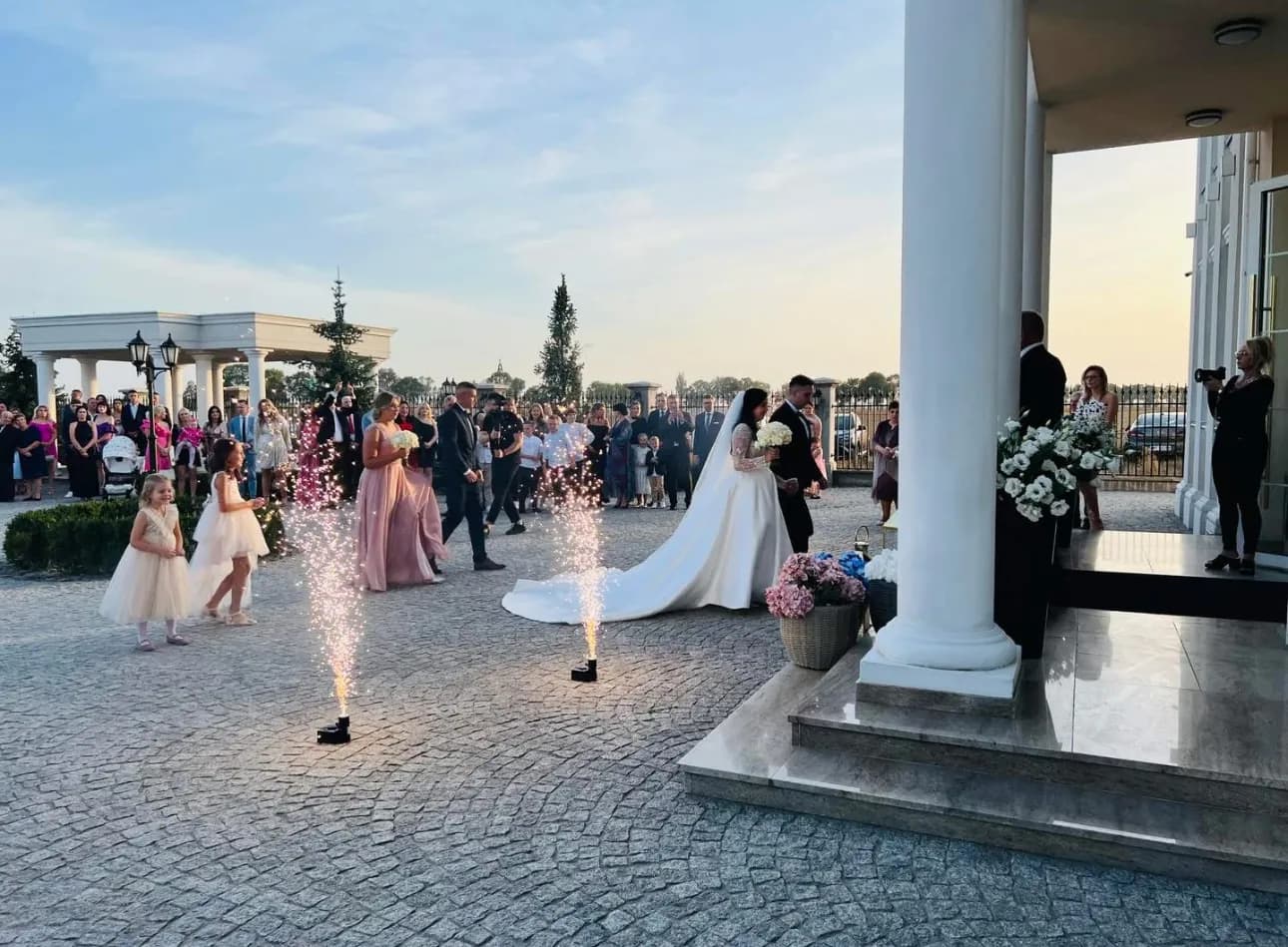 Fontanny sceniczne - efekt iskier