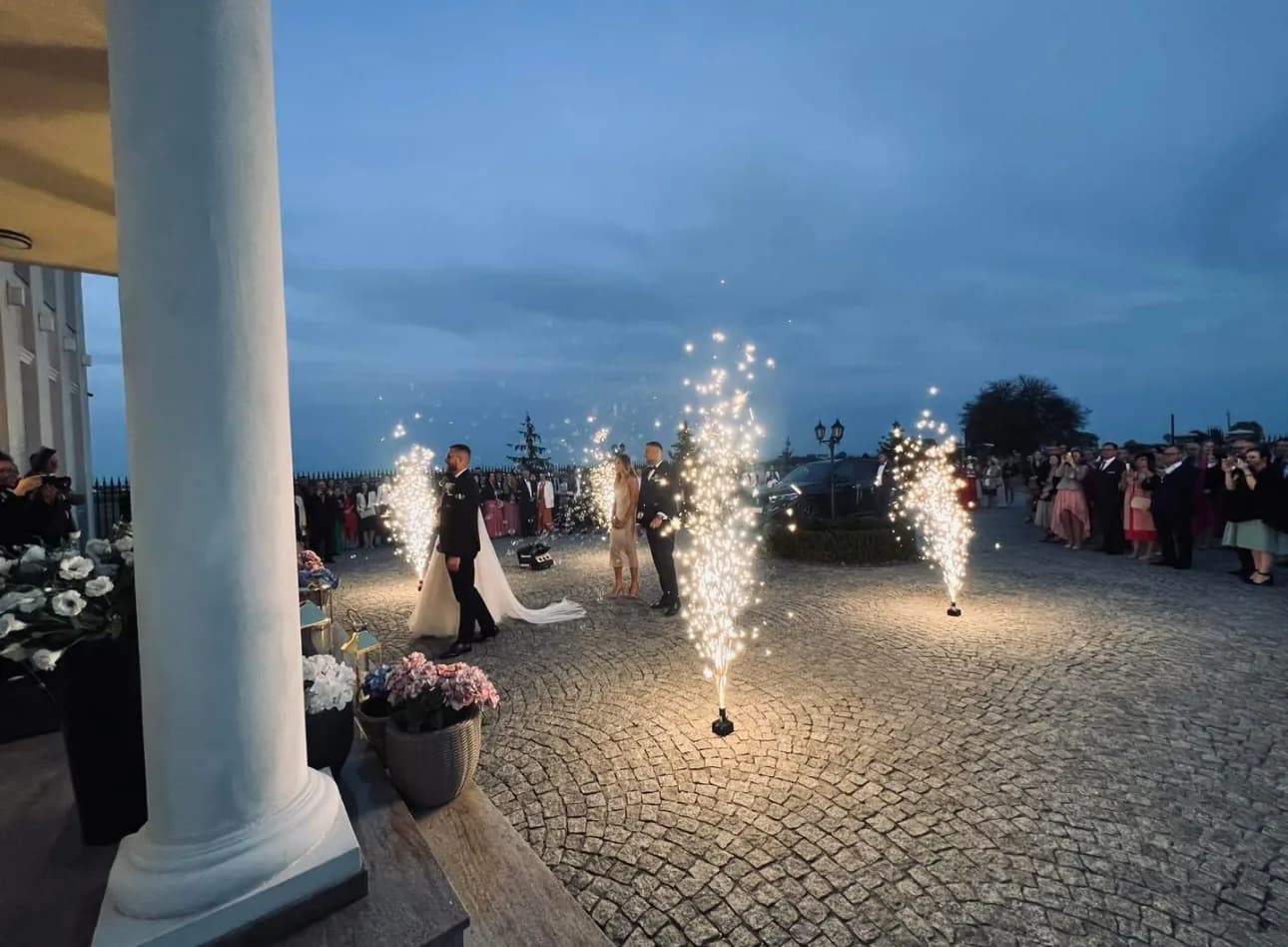 Fontanny sceniczne - efekt iskier