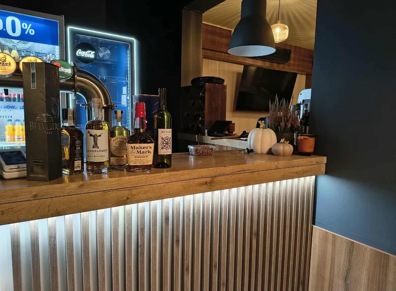 Foodie Friendly Resto