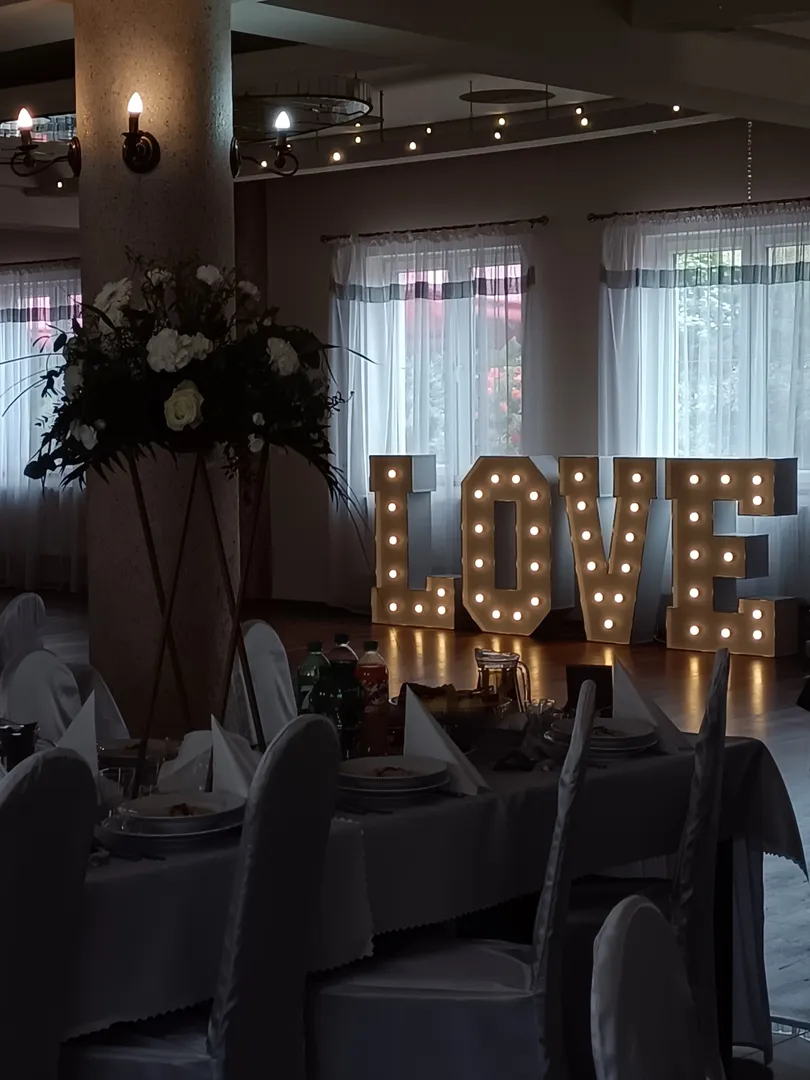 Napis LED „Love”